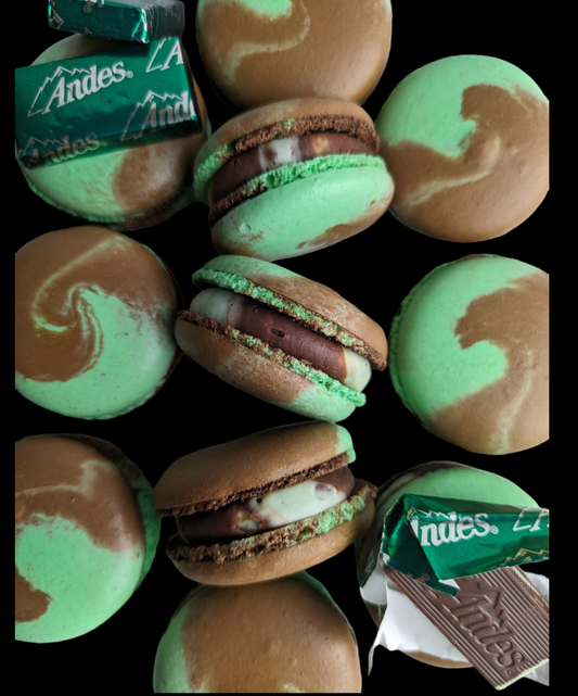 Ande's Mint Macarons